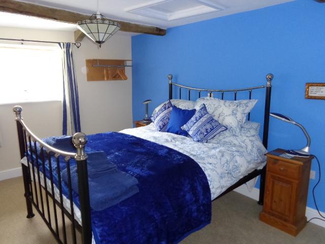 Lodge House B&B Buckland St Mary Ruang foto